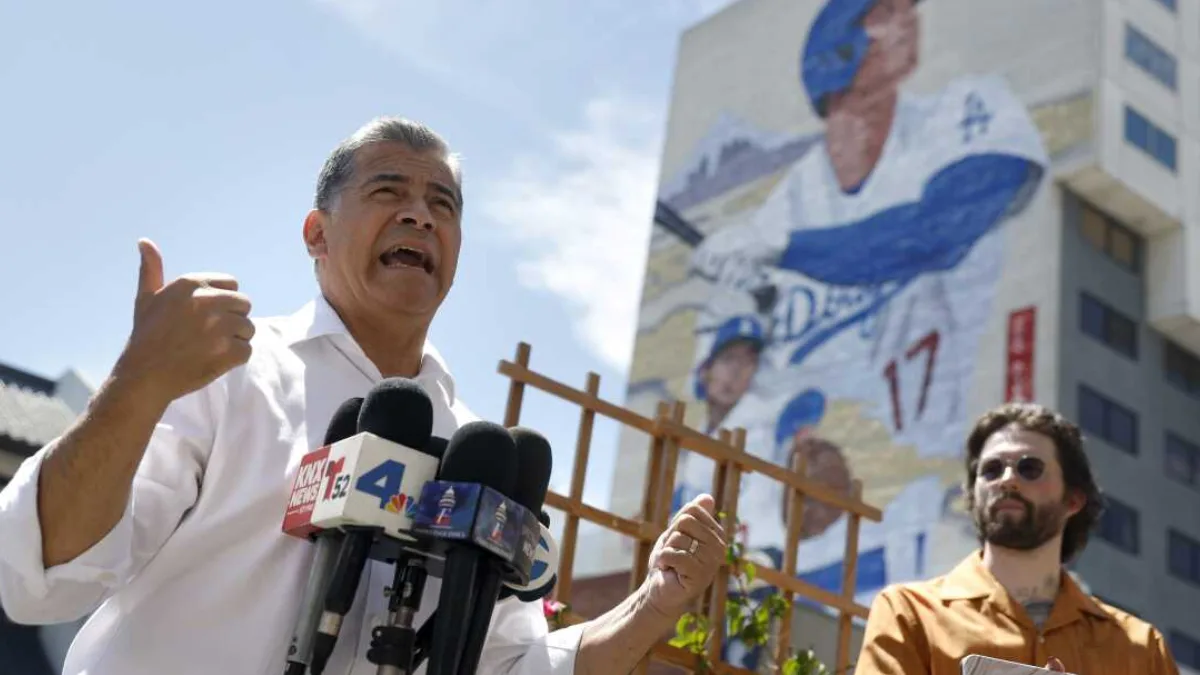 xavier becerra